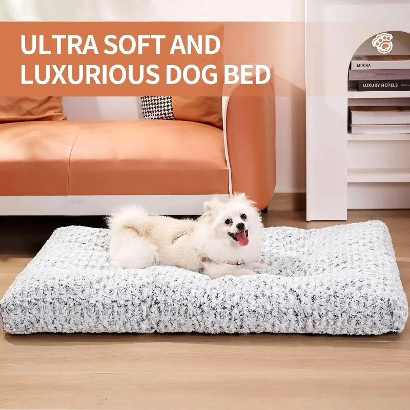 Luxurious Comfort: Thickened Rose Velvet Dog Bed