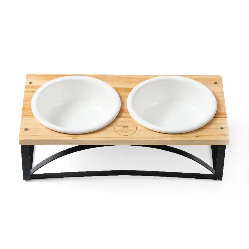 OAKWELL DOG DINING SET