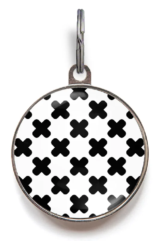 Criss Cross White & Black ID Tag